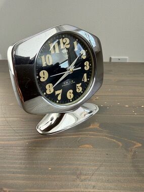 Vintage Diamond Brand mechanical alarm clock